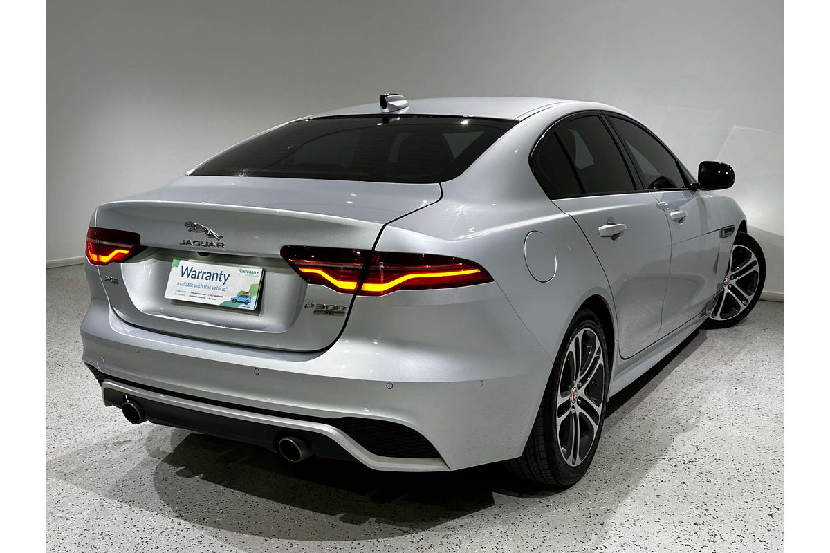 2019 Jaguar XE P300 R-Dynamic SE X760