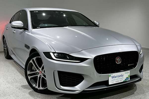 2019 Jaguar XE P300 R-Dynamic SE X760