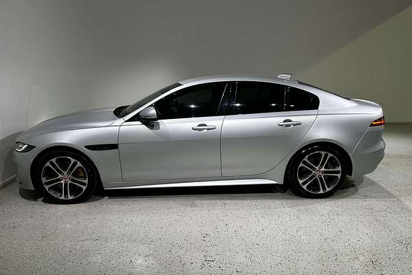2019 Jaguar XE P300 R-Dynamic SE X760