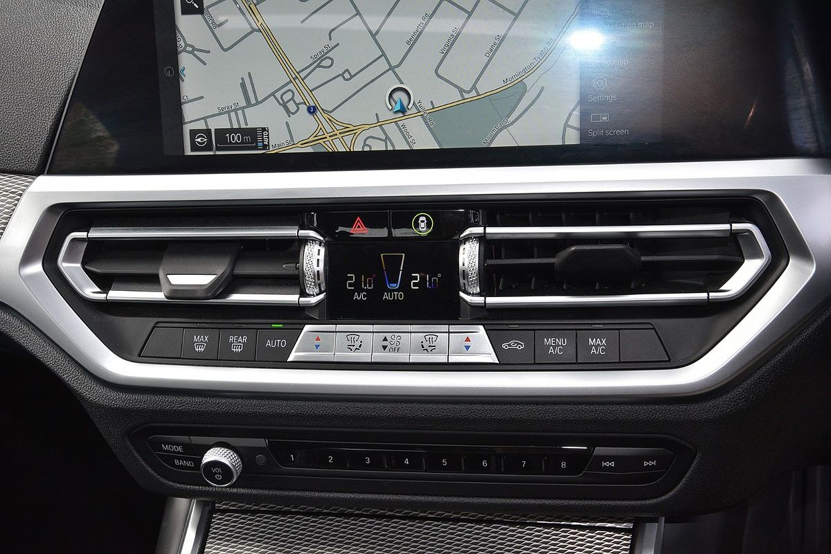2020 BMW 3 Series 330e M Sport G20