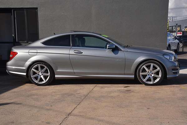 2012 Mercedes-Benz C-Class C250 BlueEFFICIENCY C204