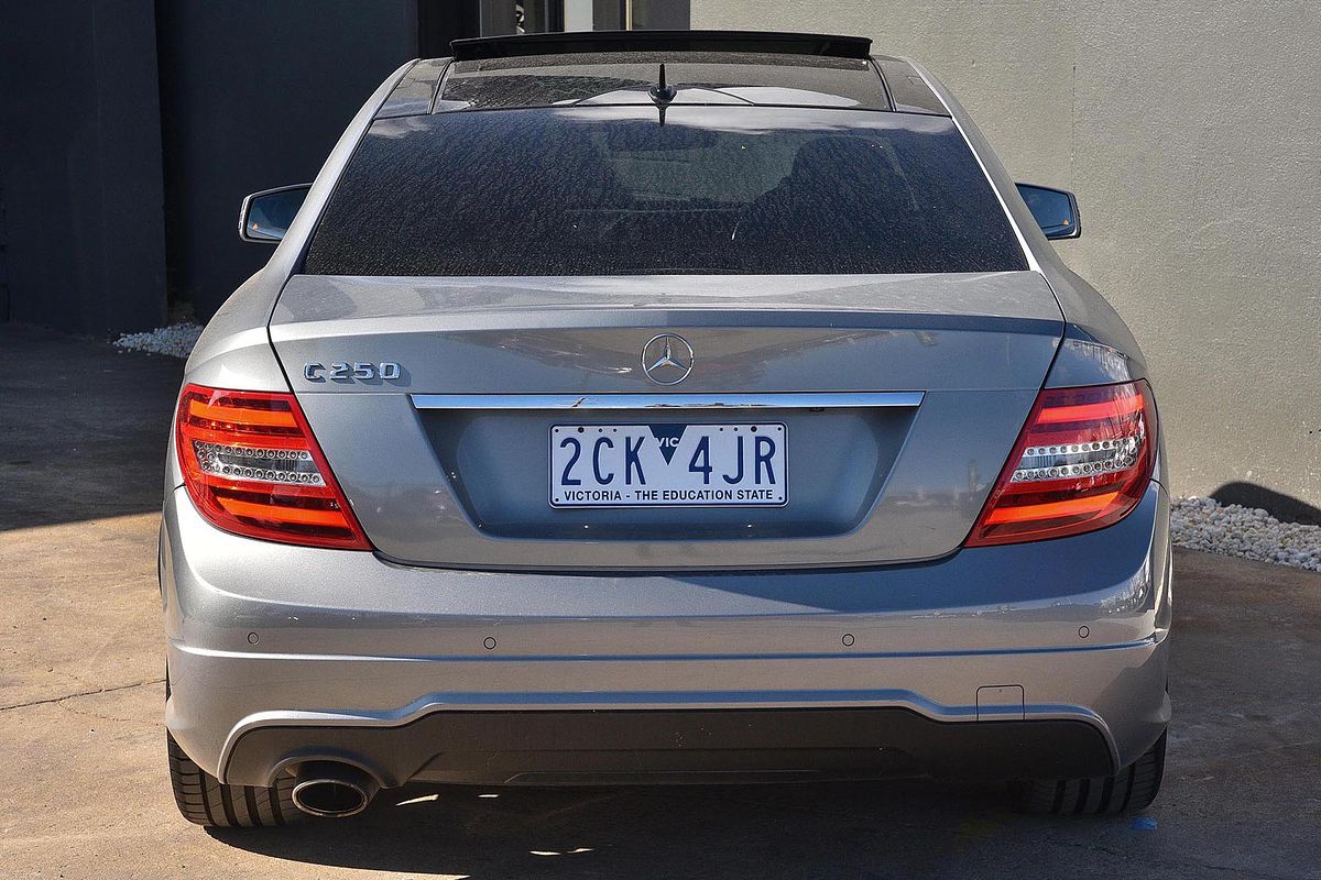 2012 Mercedes-Benz C-Class C250 BlueEFFICIENCY C204
