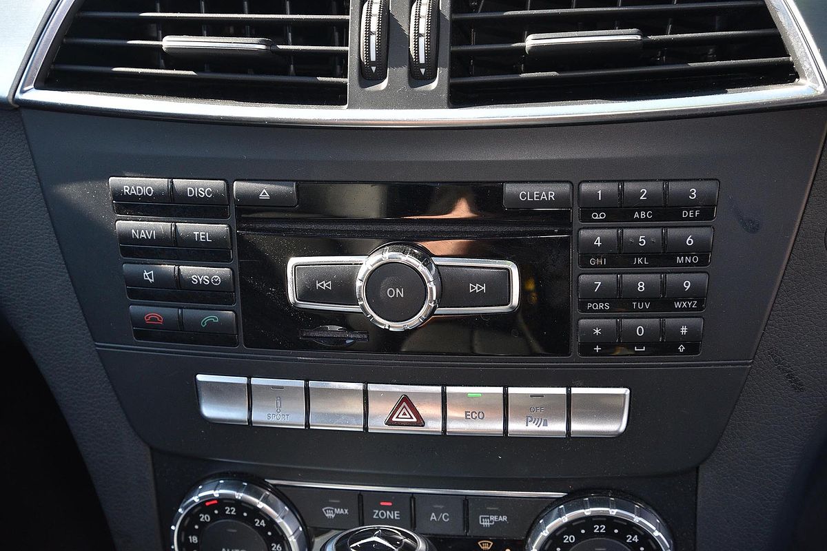 2012 Mercedes-Benz C-Class C250 BlueEFFICIENCY C204