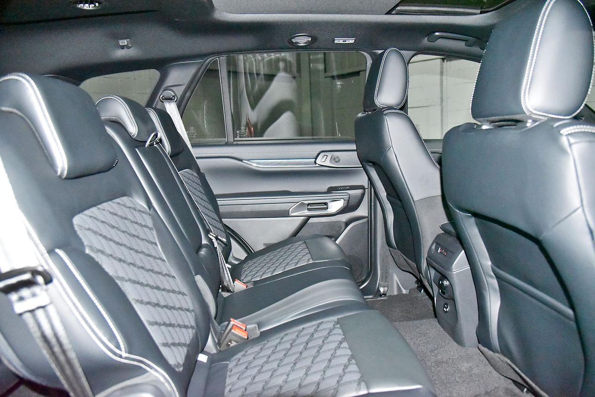 2024 Ford Everest Platinum 3.0L