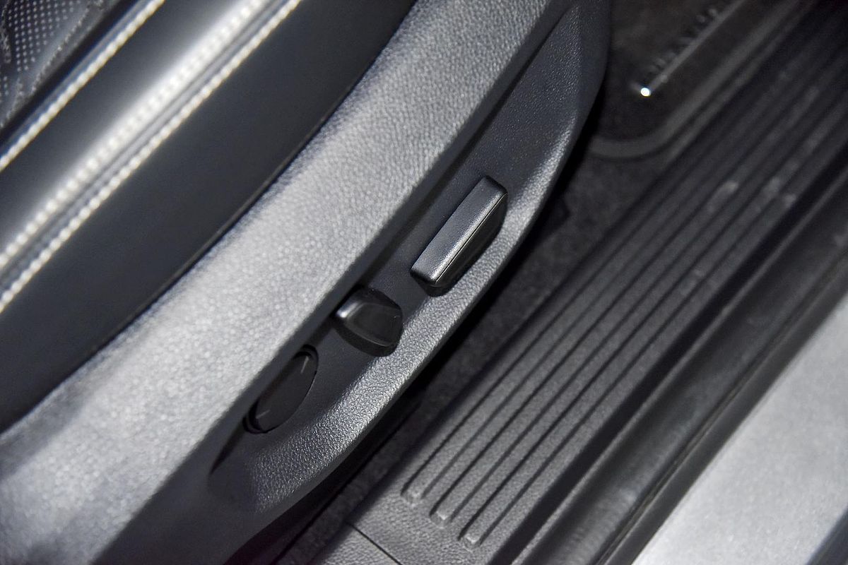 2024 Ford Everest Platinum 3.0L