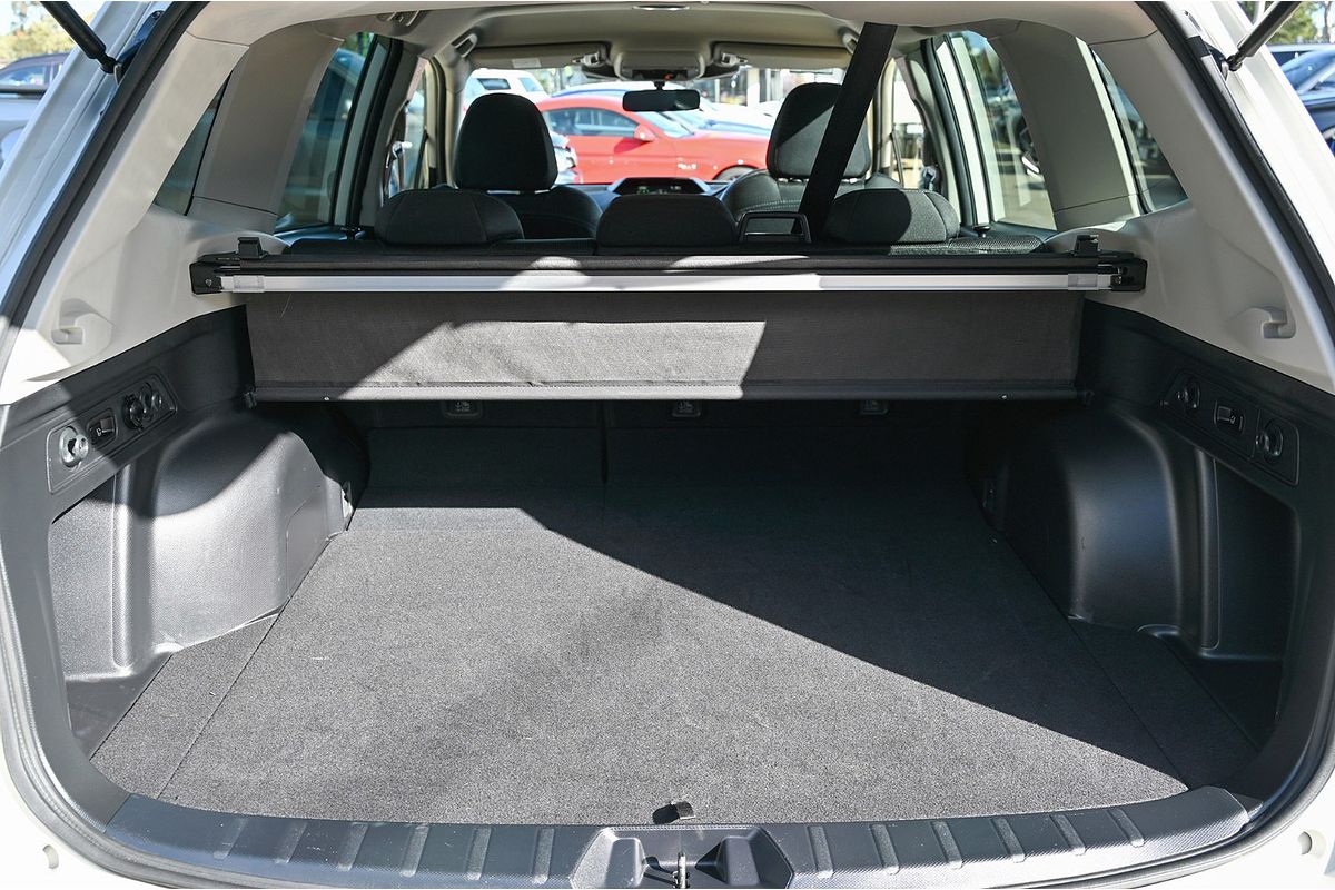 2023 Subaru Forester 2.5i 50 Years Edition S5