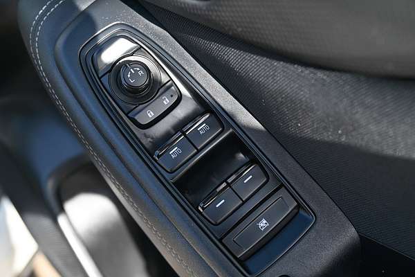 2023 Subaru Forester 2.5i 50 Years Edition S5