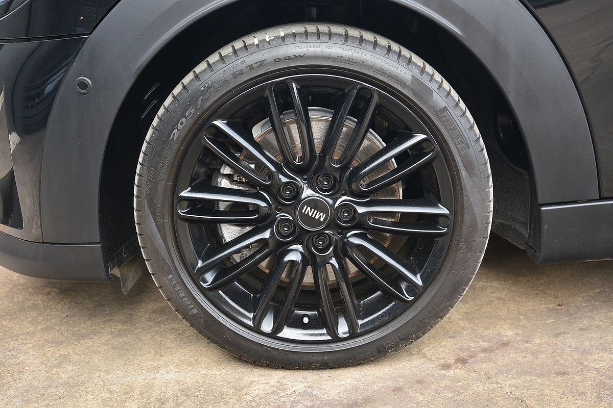 2023 MINI Hatch Cooper S Classic F55 LCI-2