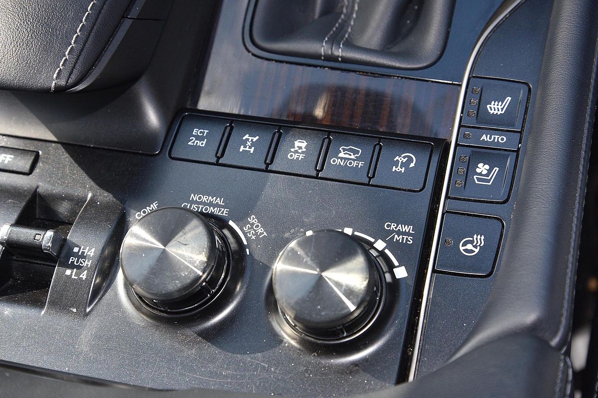 2020 Lexus LX LX570 URJ201R