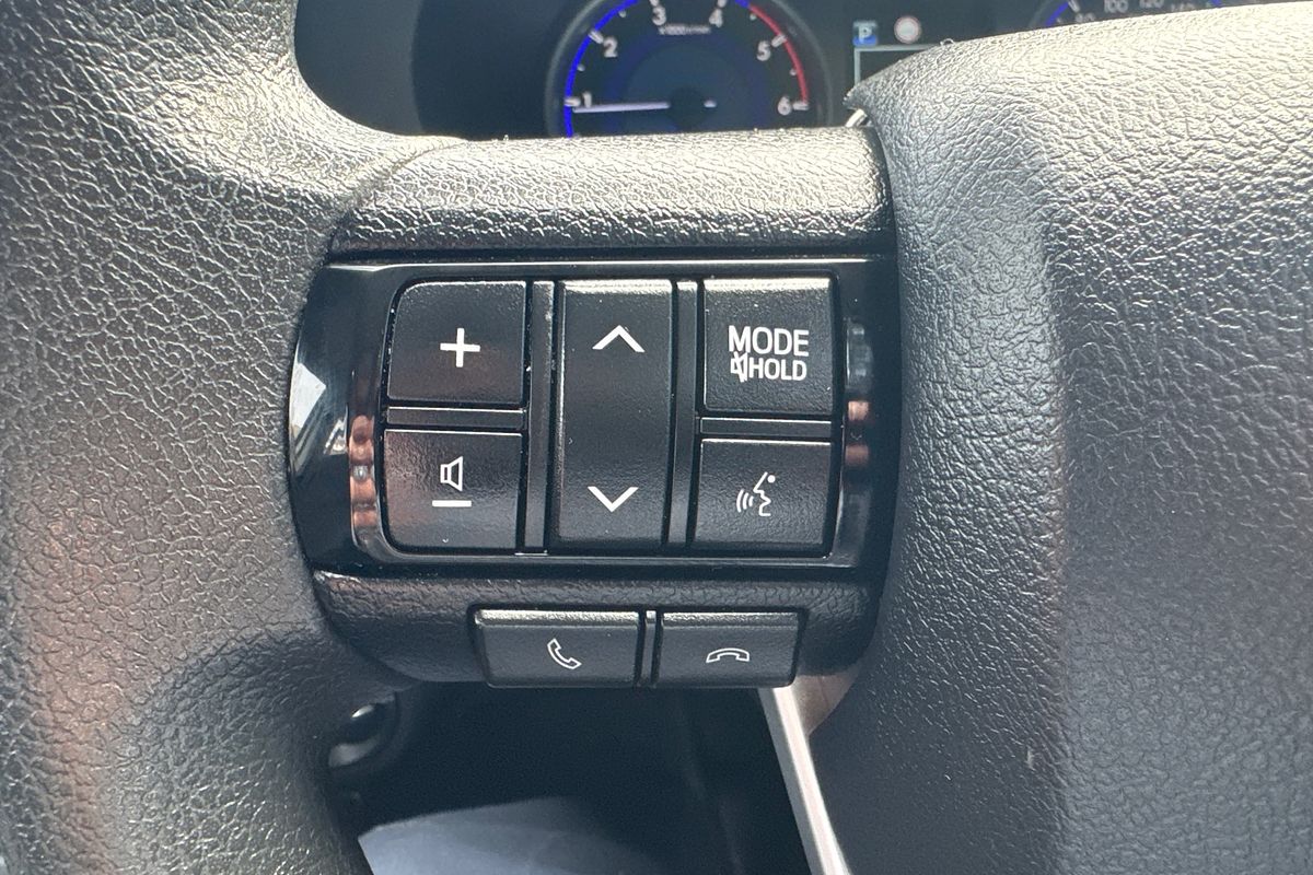2019 Toyota Hilux SR GUN126R 4X4