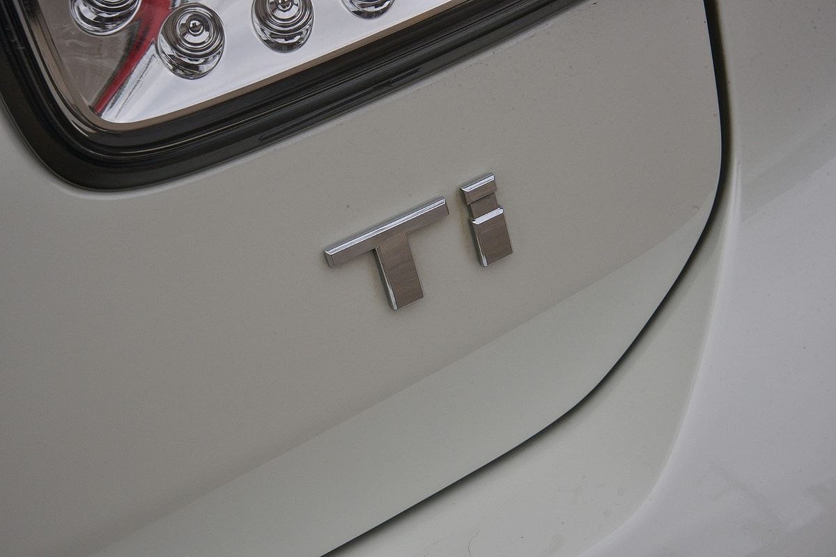 2018 Nissan Patrol Ti Y62 Series 4