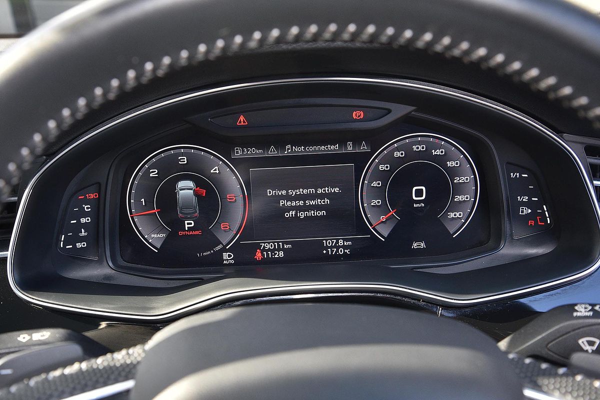 2020 Audi Q7 50 TDI S line 4M