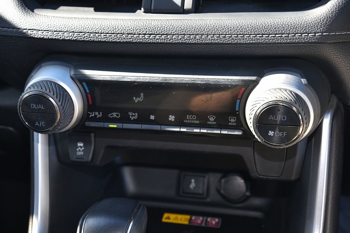 2022 Toyota RAV4 GXL AXAH52R