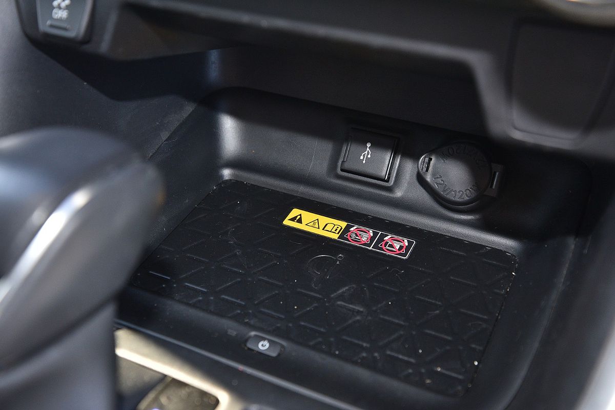 2022 Toyota RAV4 GXL AXAH52R