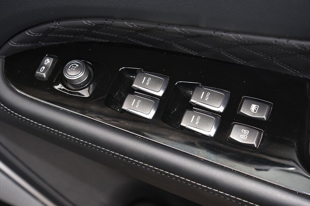 2022 SsangYong Rexton Ultimate Y450