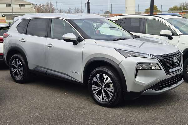 2023 Nissan X-TRAIL ST-L e-POWER T33