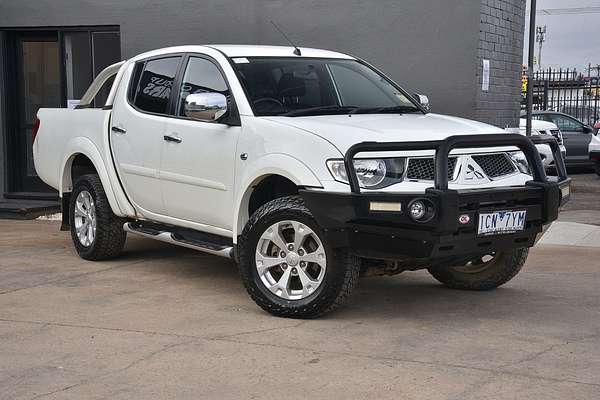2014 Mitsubishi Triton GLX-R MN 4X4