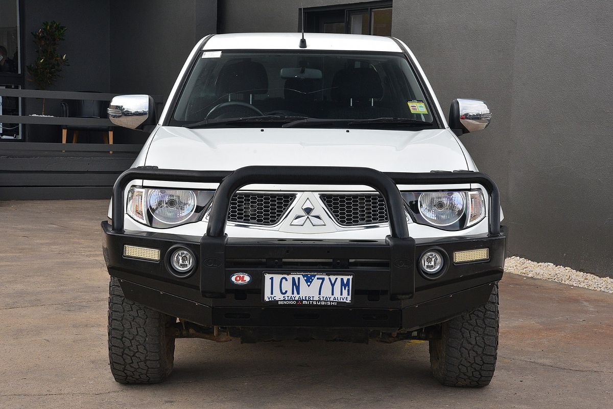 2014 Mitsubishi Triton GLX-R MN 4X4