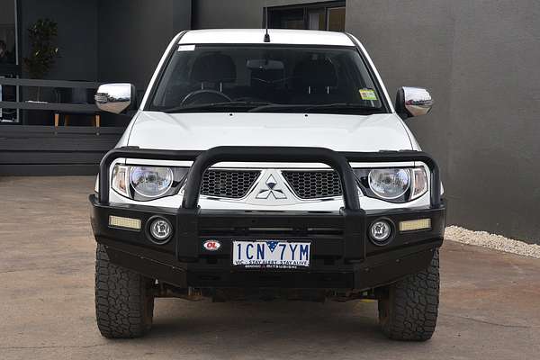 2014 Mitsubishi Triton GLX-R MN 4X4