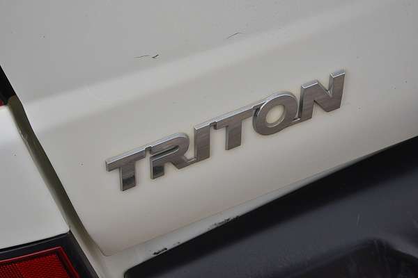 2014 Mitsubishi Triton GLX-R MN 4X4