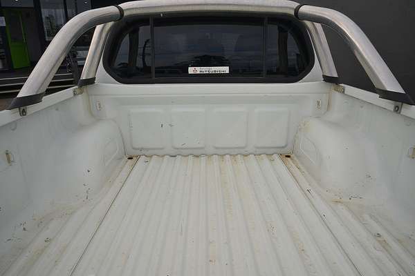 2014 Mitsubishi Triton GLX-R MN 4X4