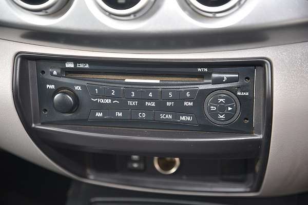 2014 Mitsubishi Triton GLX-R MN 4X4