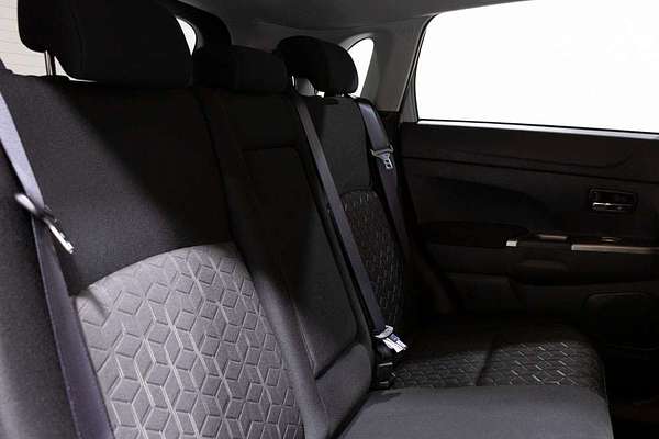 2024 Mitsubishi ASX LS XD