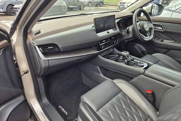 2024 Nissan X-TRAIL Ti-L T33