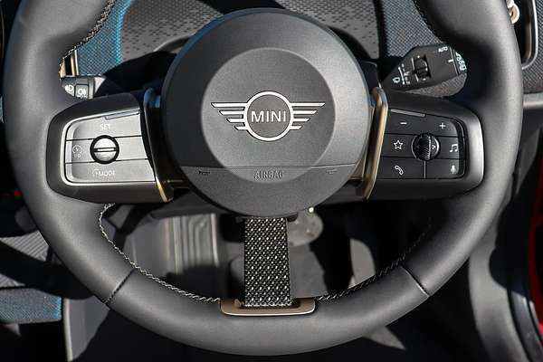 2024 MINI Countryman E Classic U25