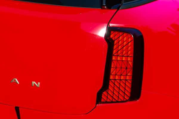 2024 MINI Countryman E Classic U25