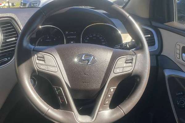 2016 Hyundai Santa Fe Highlander DM3 Series II