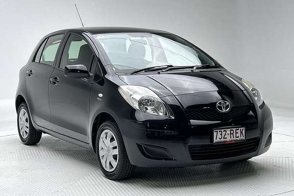 2010 Toyota Yaris YR NCP90R