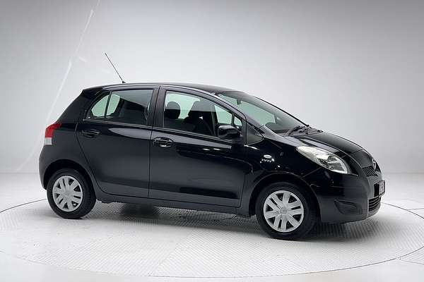 2010 Toyota Yaris YR NCP90R