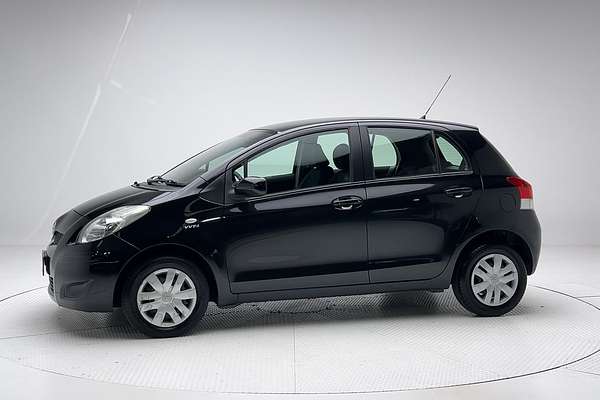 2010 Toyota Yaris YR NCP90R