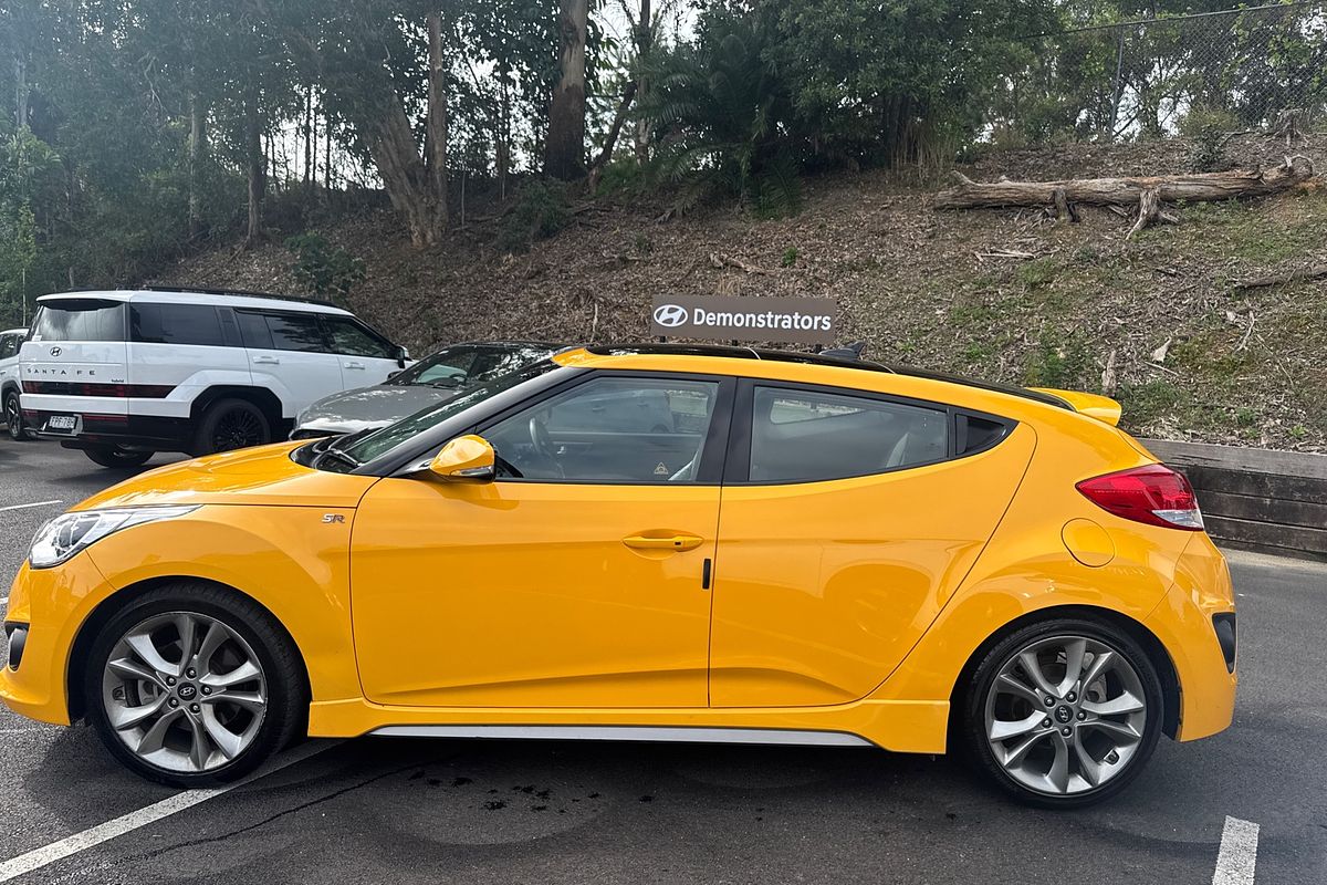 2015 Hyundai Veloster SR Turbo FS5 Series II
