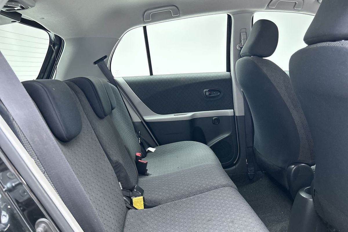 2010 Toyota Yaris YR NCP90R