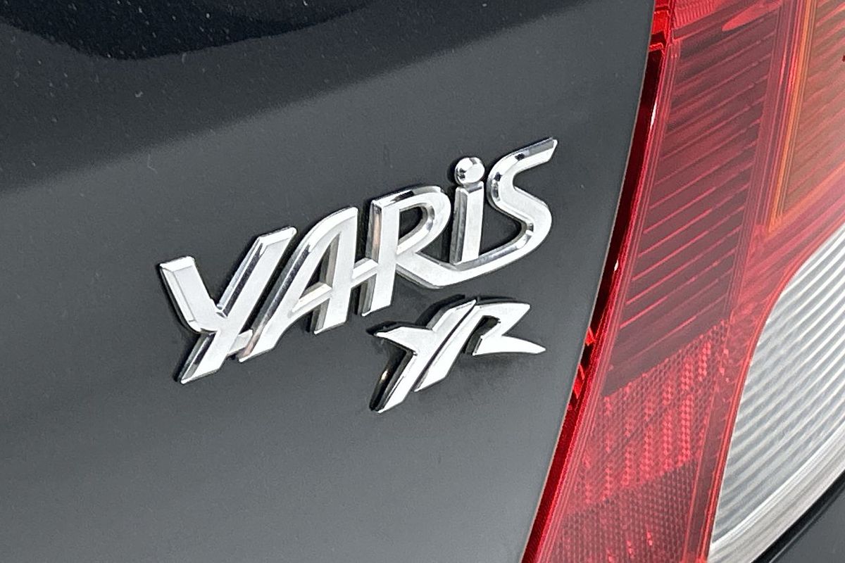 2010 Toyota Yaris YR NCP90R