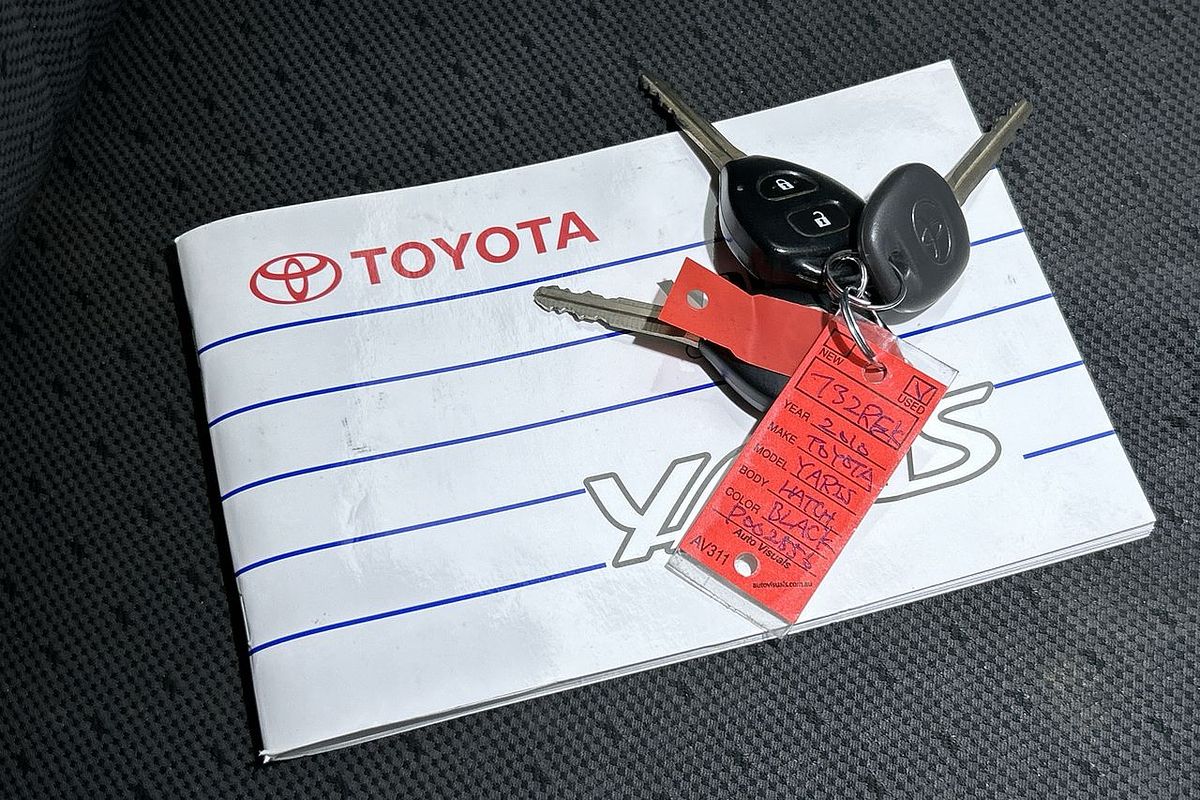 2010 Toyota Yaris YR NCP90R