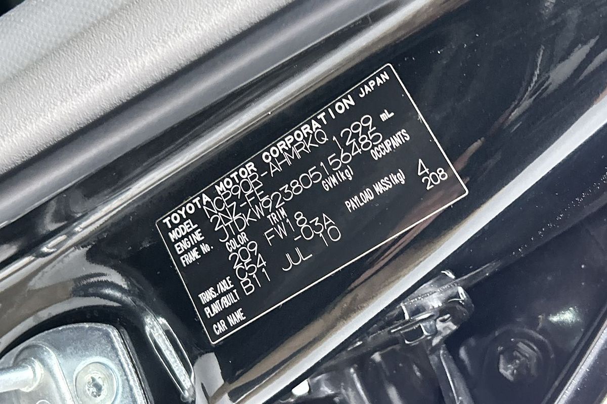 2010 Toyota Yaris YR NCP90R