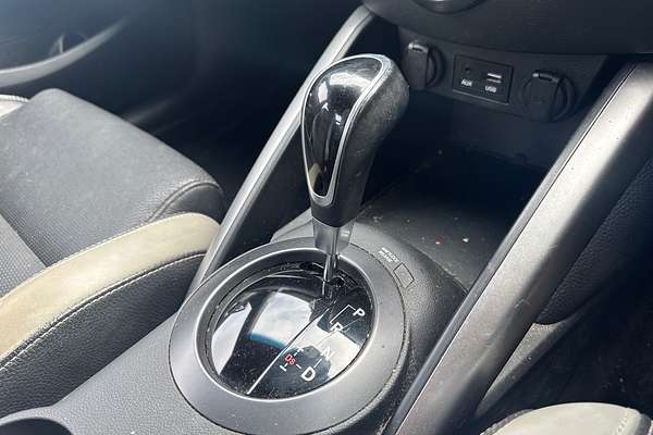 2015 Hyundai Veloster SR Turbo FS5 Series II
