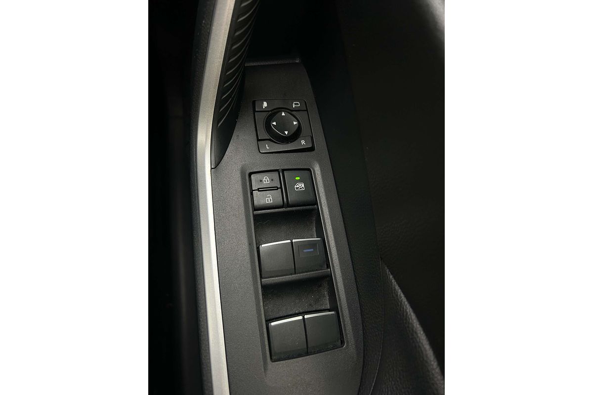 2021 Toyota RAV4 GXL MXAA52R