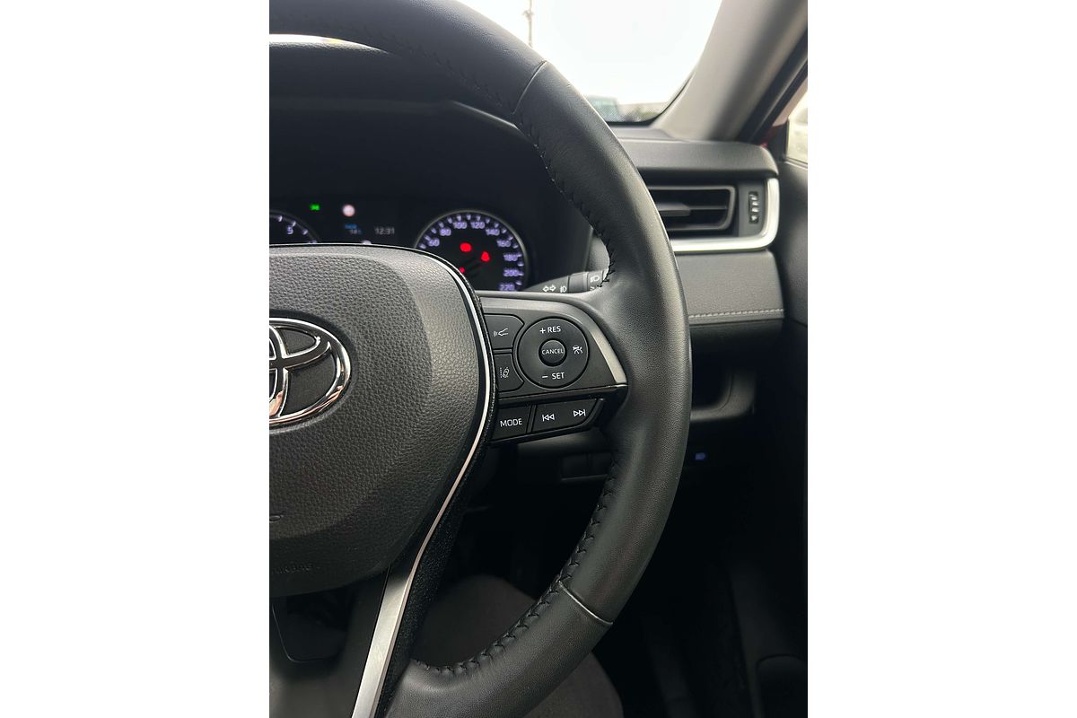 2021 Toyota RAV4 GXL MXAA52R
