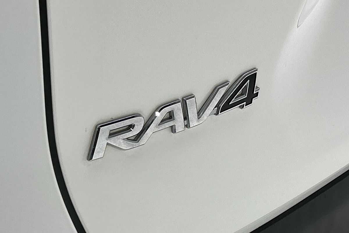 2020 Toyota RAV4 GX AXAH52R