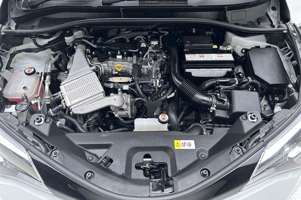 2023 Toyota C-HR GXL NGX10R