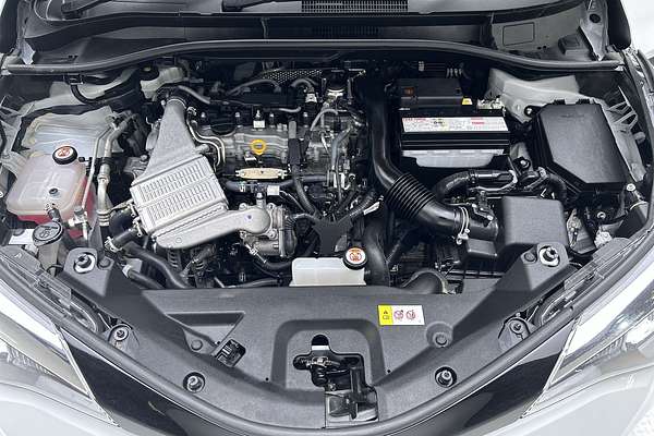 2023 Toyota C-HR GXL NGX10R