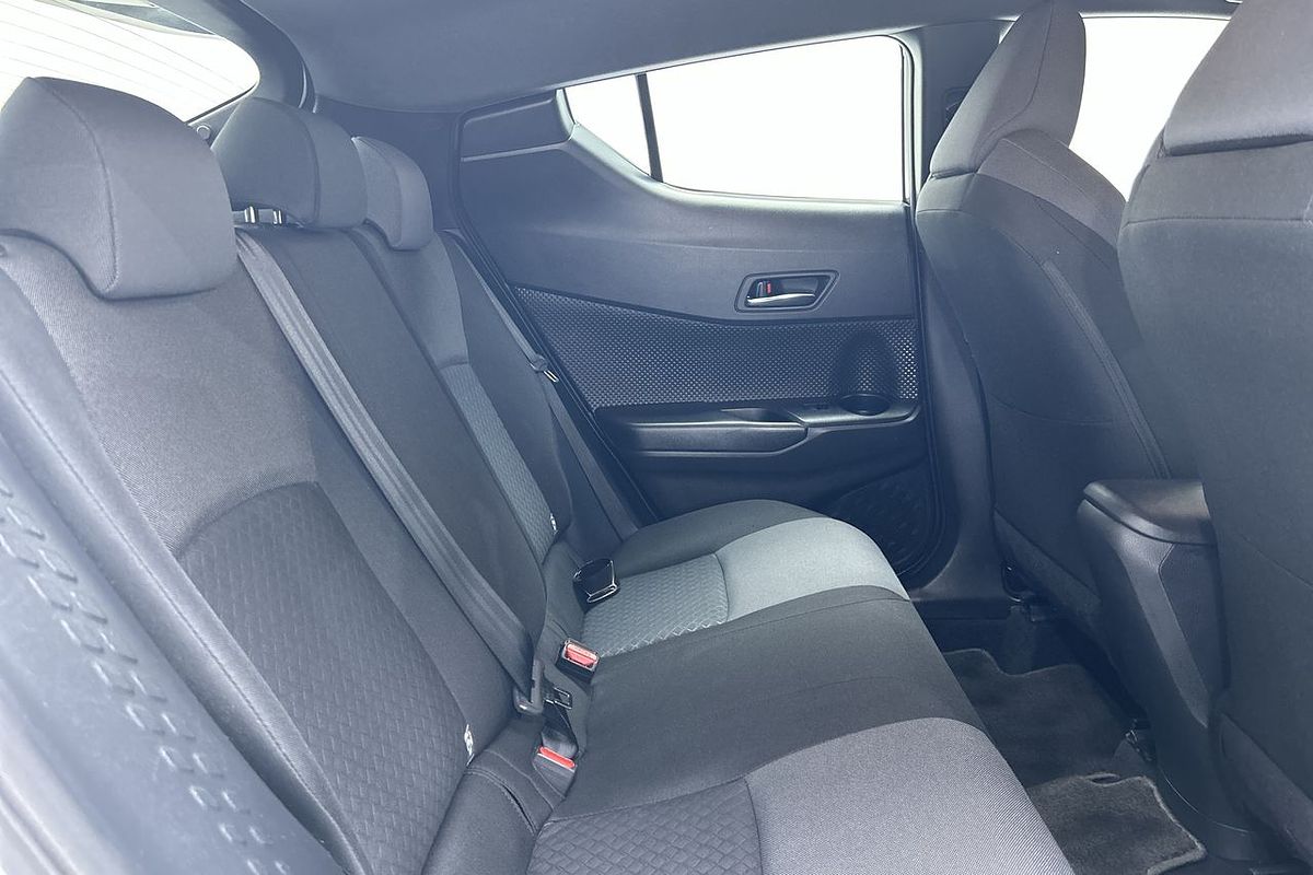 2023 Toyota C-HR GXL NGX10R
