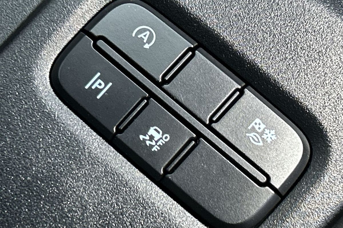 2024 Ford Everest Sport 2.0L