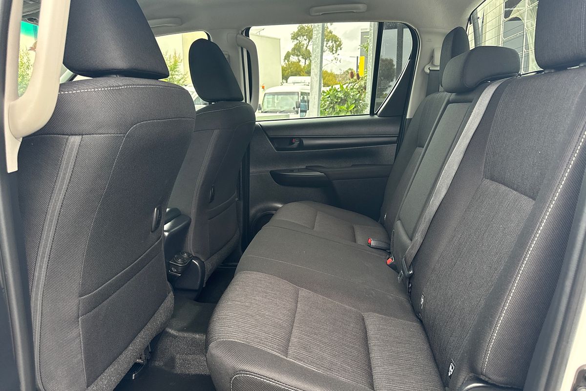 2021 Toyota Hilux SR GUN126R 4X4