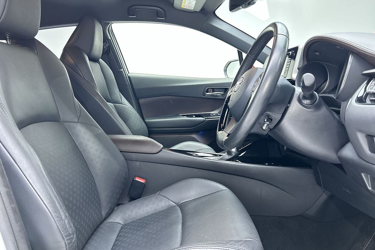 2017 Toyota C-HR Koba NGX50R