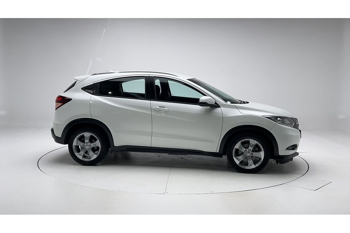 2016 Honda HR-V VTi-S